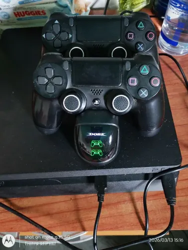 VENDO PS4 SLIM DESBLOQUEADO