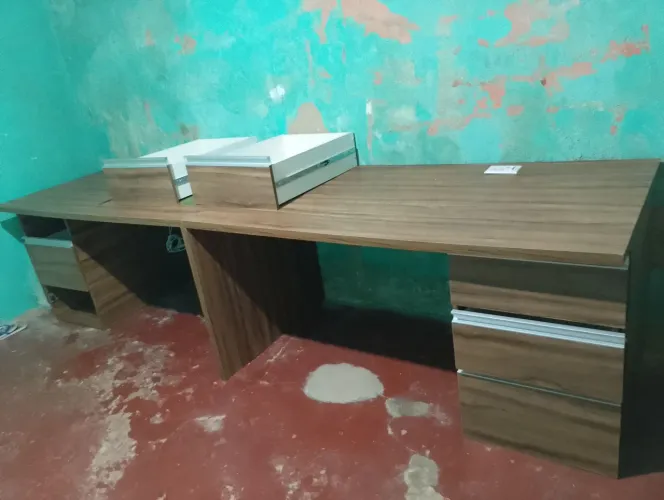 Mesa para escritório