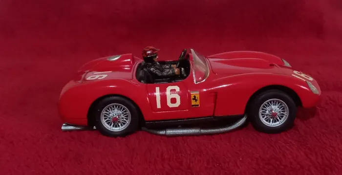 Ferrari Gt ninco autorama