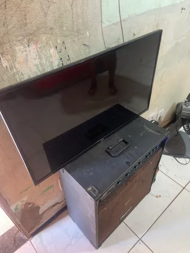 Vendo essa da marca AOC estava funcionando de boa e parou de funcionar