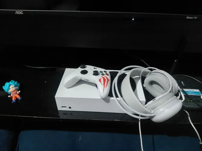 Xbox series s ( aceito proposta)