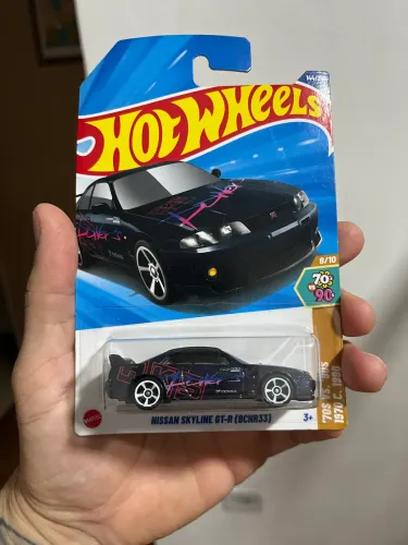 Hot wheels skyline gt-r33 
