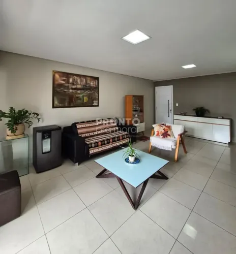 Imóvel para venda possui 136m² com 4 quartos em Boa Viagem - Recife - PE