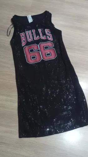 Vestido preto em paetê NOVO Tam P