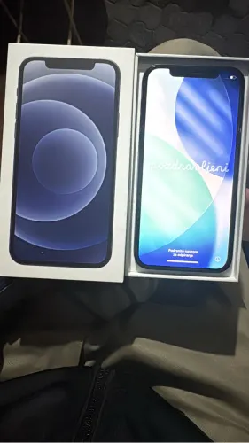 iPhone 12