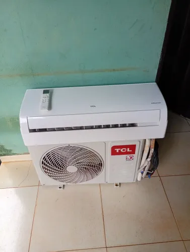 Ar-condicionado inverter 12 mil BTUs semi novo+ instalação 