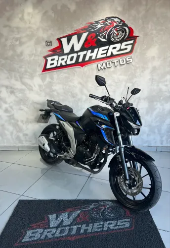 YAMAHA FZ25 2023