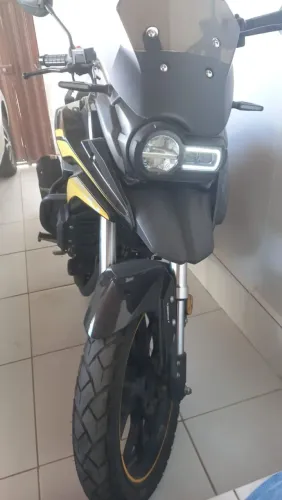 Moto em estado de nova!