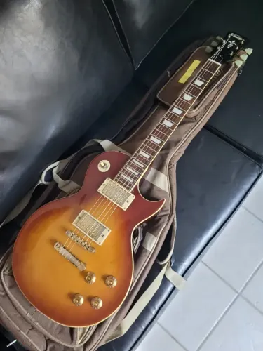 Guitarra Vintage V100 - LES PAUL