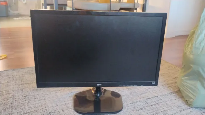 Monitor de Vídeo LG FLATRON 23MP55HQ-P