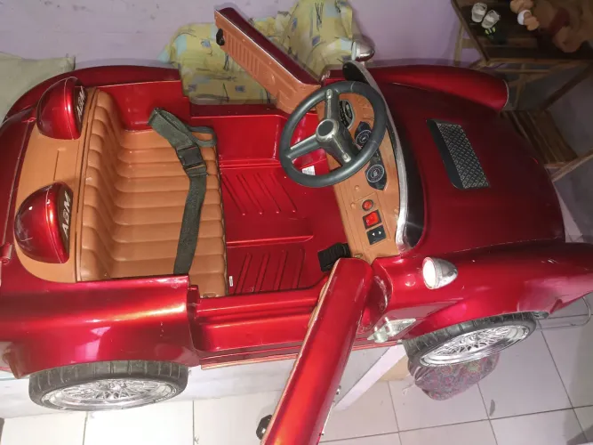 carro eletrico mercedes retro   pra crianca.  passo cartao ate 2 vezes