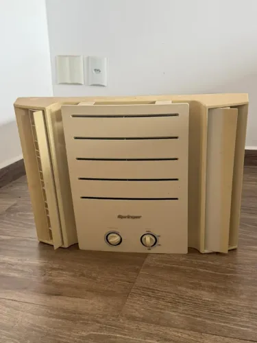 Ar condicionado de janela Springer