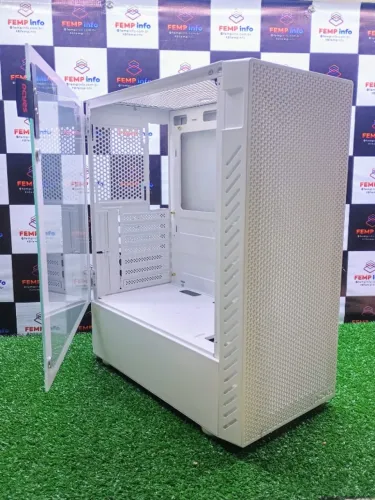 Gabinete Gamer PCYES Bolter White Ghost, Lateral em Vidro - GBWGPBR