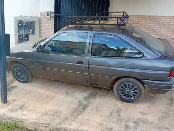 Ford Escort GL 1.6i / 1.6 1993