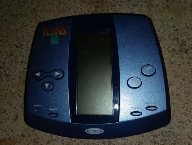 Mini game vintage Radica (não liga)