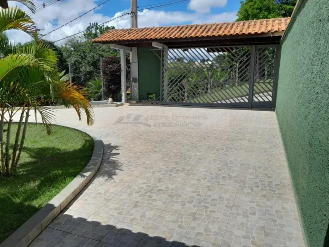 Chácara para Venda em Jundiaí, Corrupira, 3 dormitórios, 1 suíte, 4 banheiros, 6 vagas