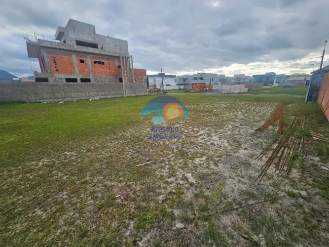 terreno em condomínio fechado na cidade de Peruíbe - SP