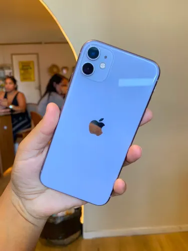 IPHONE 11 - 64GB