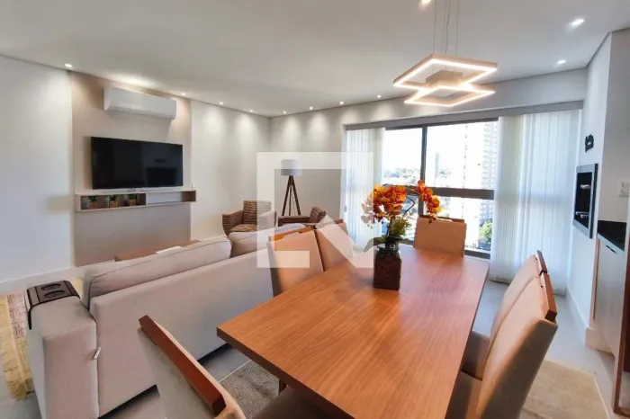 APARTAMENTO RESIDENTIAL em Campinas - São Paulo, Cambuí
