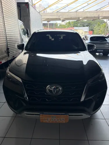 Toyota Hilux SW4 SRX 4X4 2.8 TDI 16V Dies. Aut. 2022