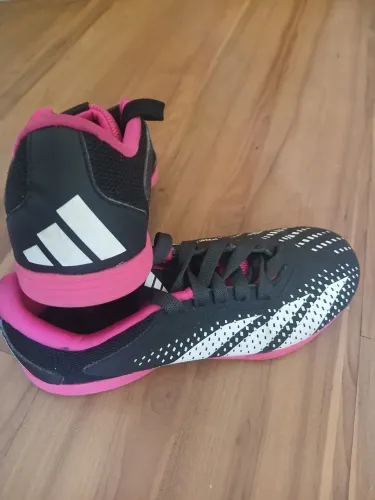 Chuteira Adidas original n°34