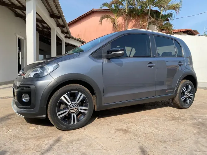 Volkswagen Up! Extreme 1.0 TSI Total Flex 12V 5P 2020