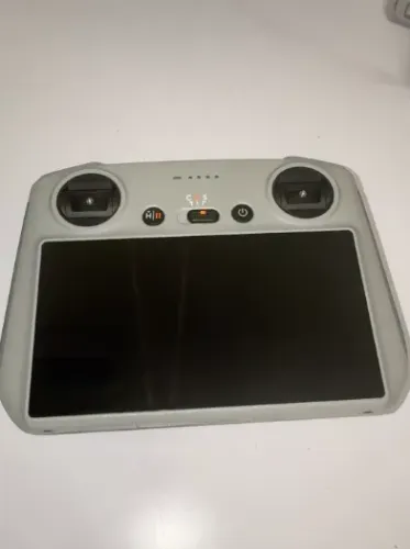 DJI RC1 (Controle com tela dji)