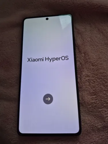 Xiaomi F5 - 12 Ram / 256 armazenamento