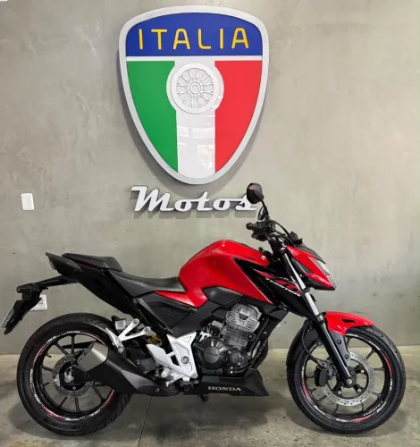 CB 300 F Twister ABS 2024 zera impecável financiamos