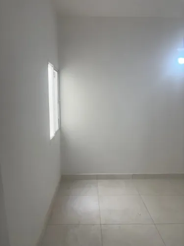 Alugo casa no sim