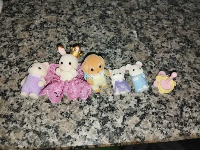 Sylvania Family 