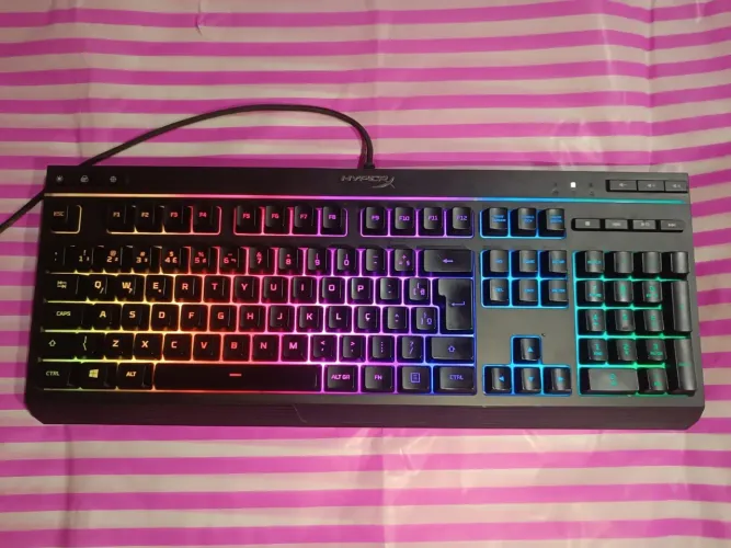 HyperX Alloy Core RGB Com Defeito - Algumas Teclas Não Funcionam