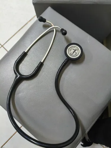 Estetoscópio 3M Littmann Lightweight II S.E usado