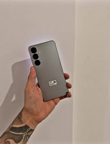 S25 5G 256GB, 1 MES DE USO