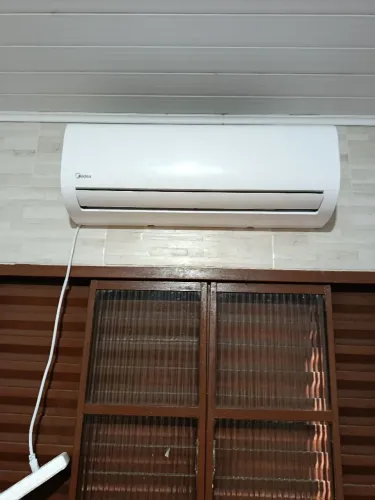 Vendo Ar condicionado Midea 12 mil btus