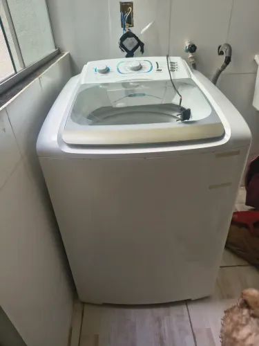 Vendo uma maquina de lavar !5kg Eletrolux