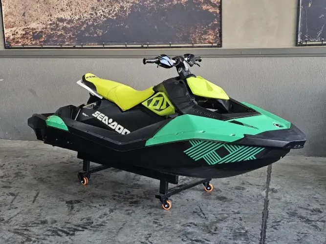 JET SKI SPARK TRIXX ANO 2021 REVISADO