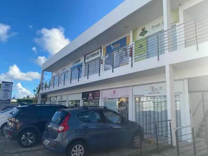 Sala comercial térreo na avenida principal do bairro estados