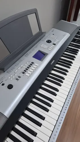 Piano Yamaha Dgx-530 - 88 Teclas - Completo (Usado)