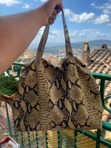 Bolsa italiana em couro de piton