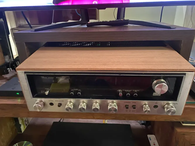 Receiver sansui 6060