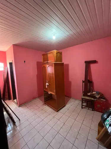 Vendo casa no bairro de Fátima