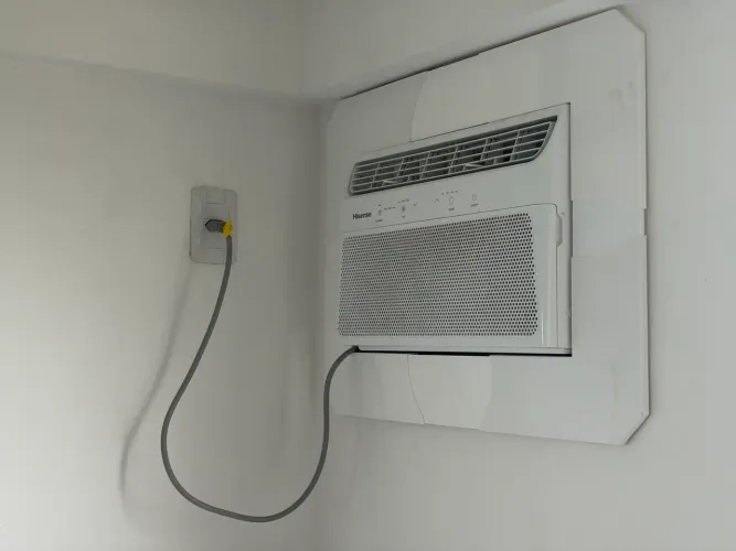Ar condicionado janela Hisense