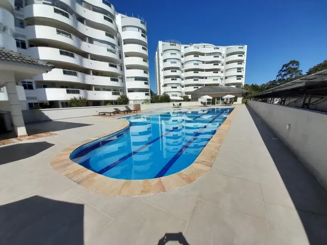 Apartamento com vista livre e arejado no Recreio