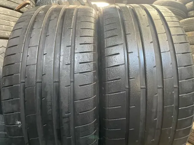 Pneu 255/35/20 Goodyear meia vida