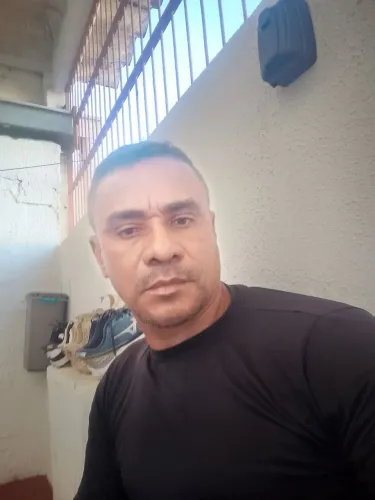 PEDREIRO,CARPINTEIRO E ENCANADOR