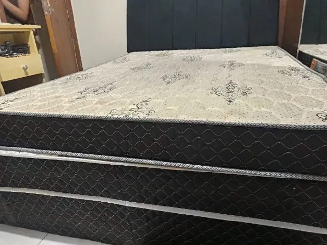 Cama box