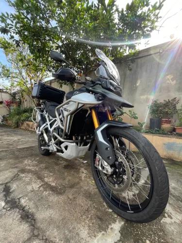 TIGER 900 RALLY PRO 2025 - Extremamente nova
