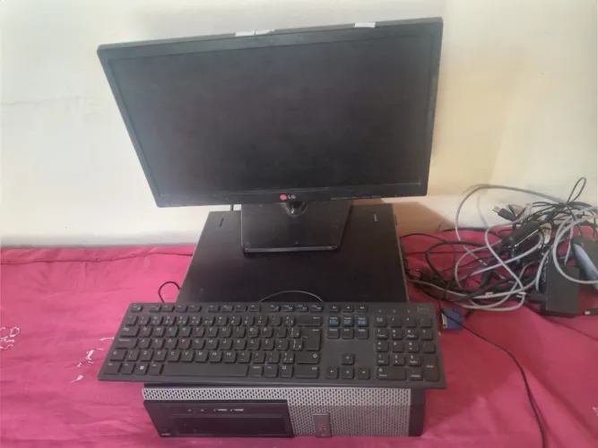 Vende-se computador
