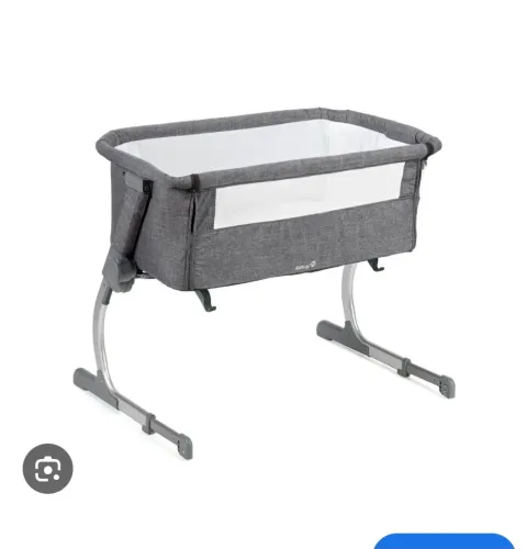 Vende-se berço portátil da safety first por menos da metade do preço  .0